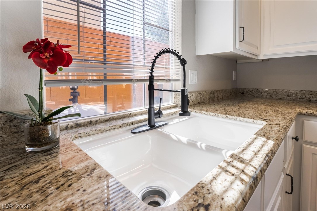 10993 Ladyburn Court Property Photo 16