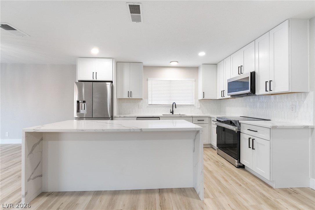 4185 Vancouver Avenue Property Photo 20