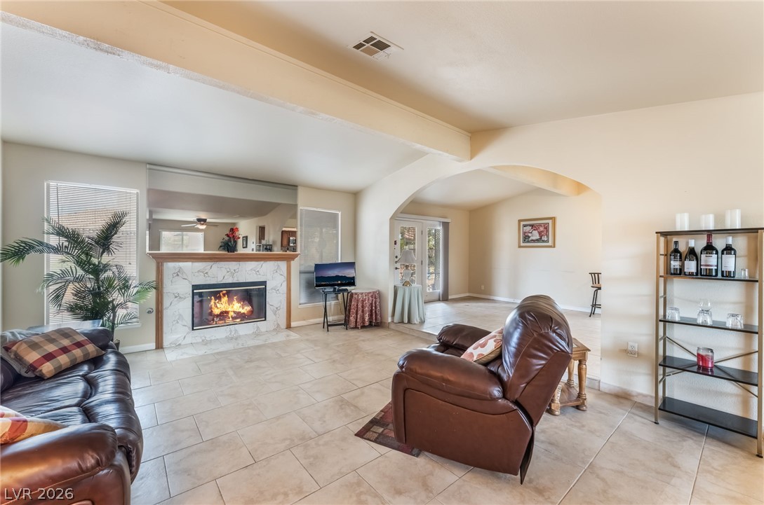 8320 West Eddy Stone Drive Property Photo 9