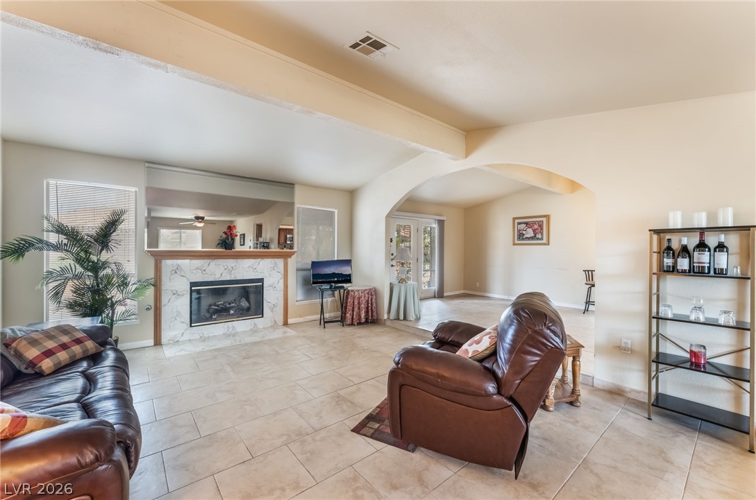 8320 West Eddy Stone Drive Property Photo 10