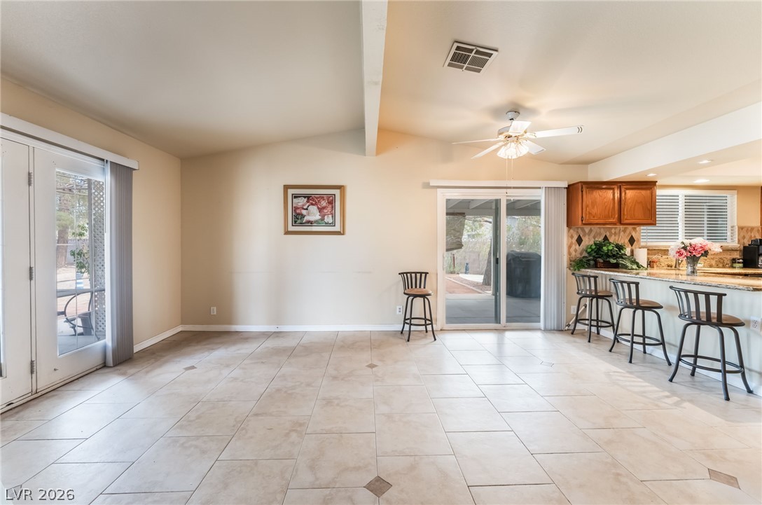 8320 West Eddy Stone Drive Property Photo 14