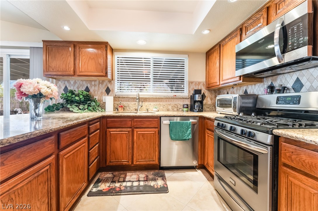 8320 West Eddy Stone Drive Property Photo 19