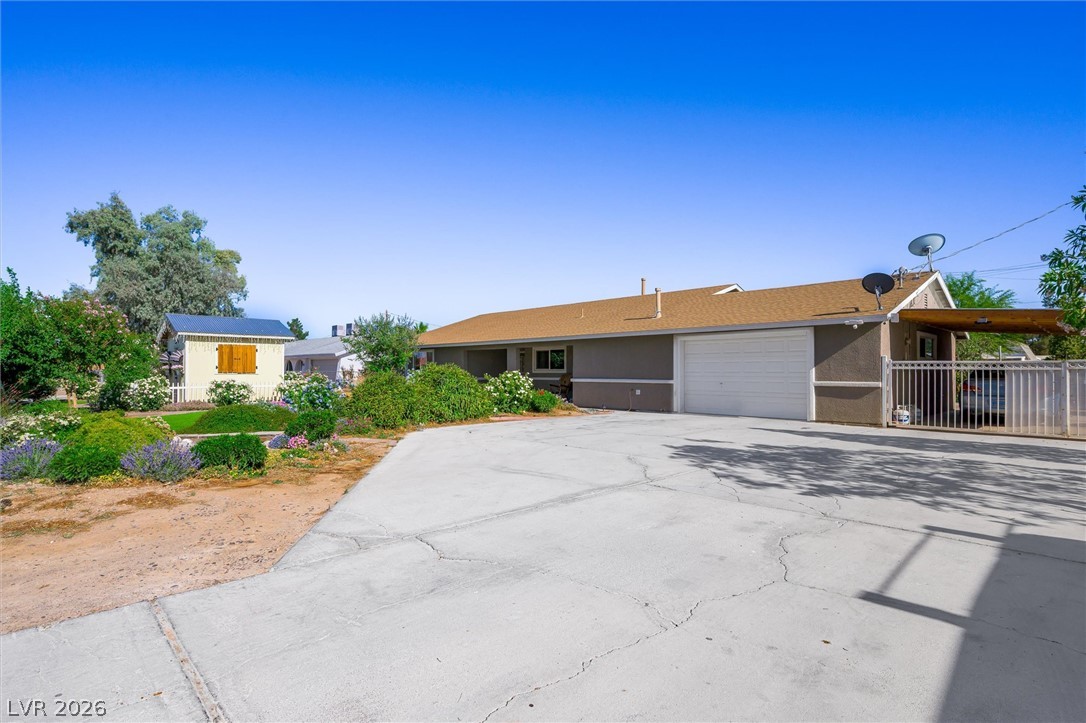 4709 West San Miguel Avenue Property Photo 3