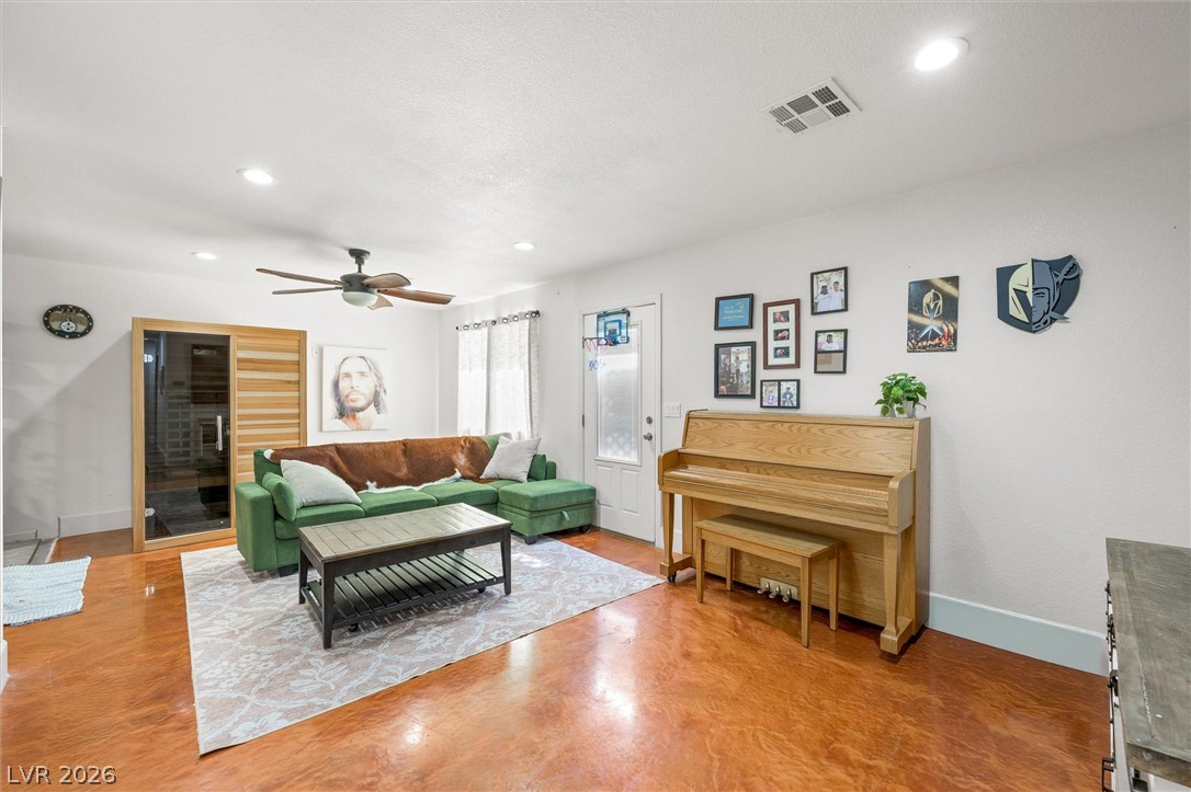 4709 West San Miguel Avenue Property Photo 40