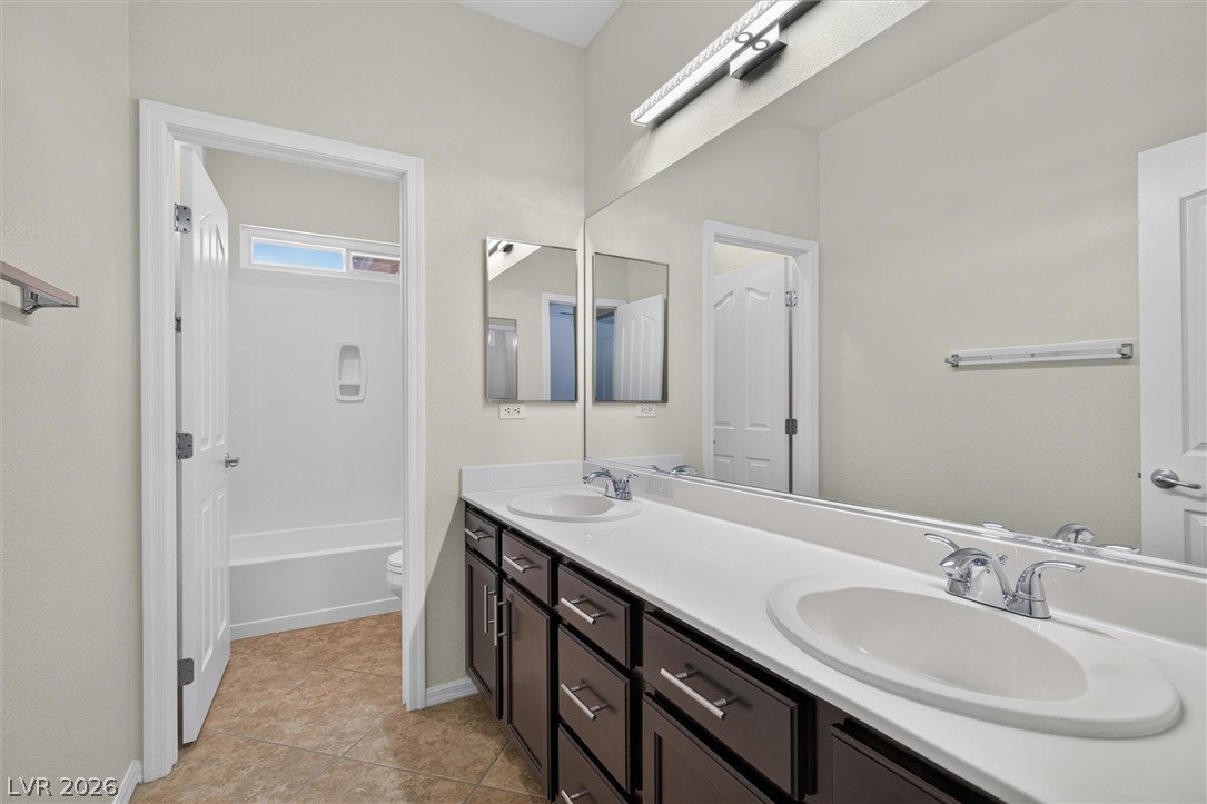 5761 East Badlands Lane Property Photo 17