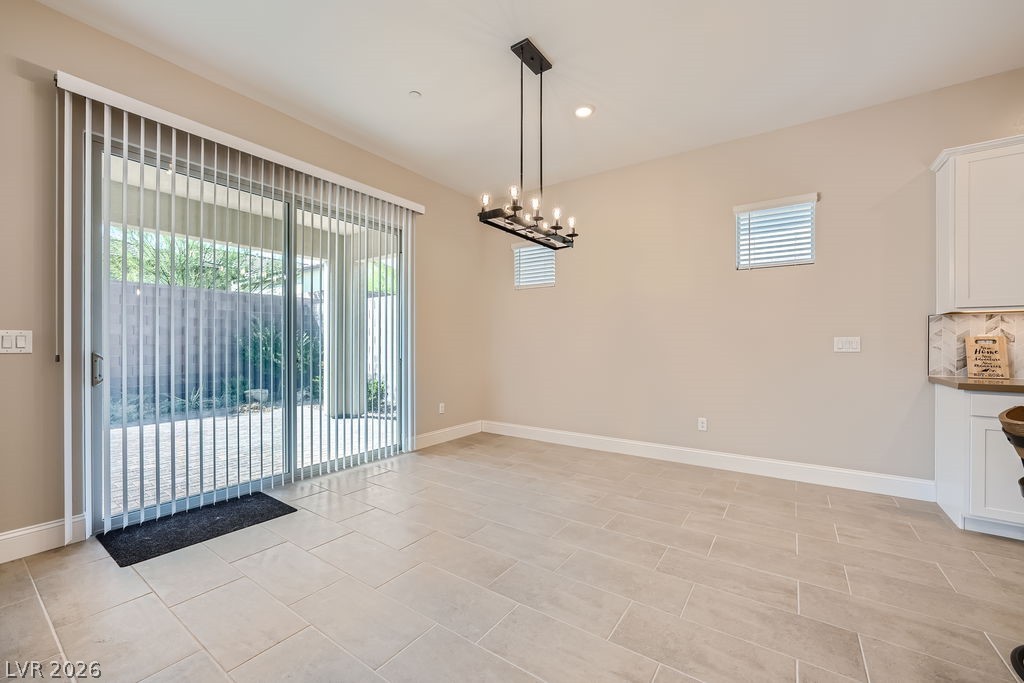 10049 Auburn Rose Avenue Property Photo 17