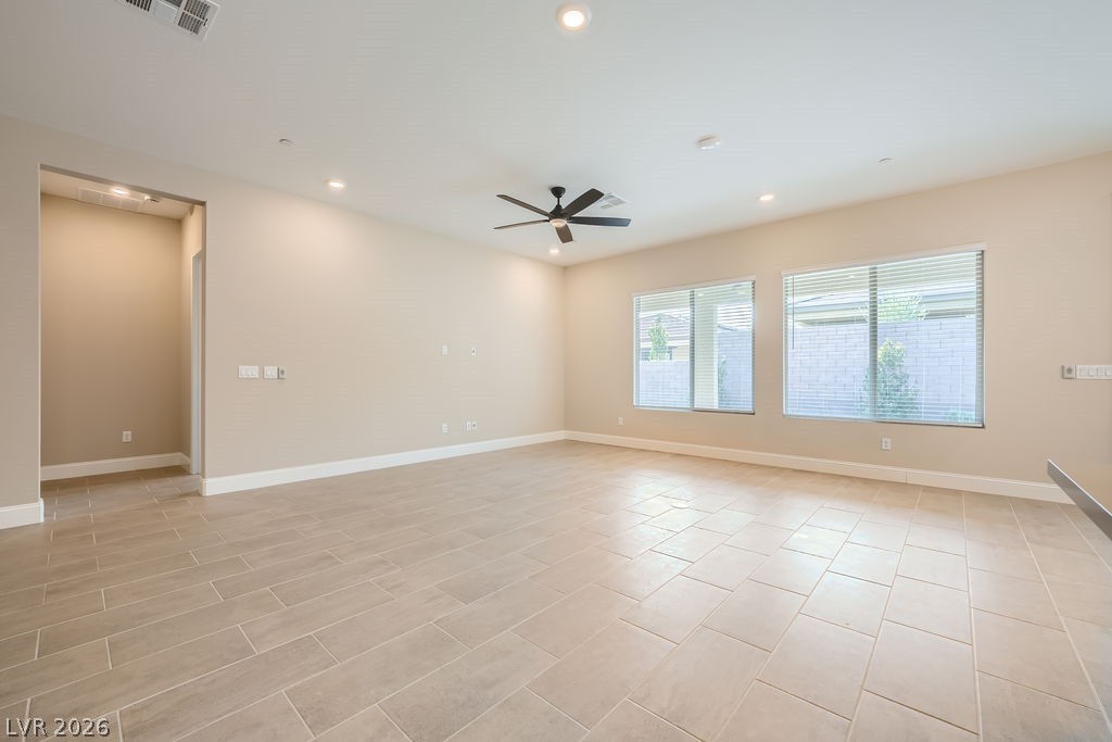 10049 Auburn Rose Avenue Property Photo 18
