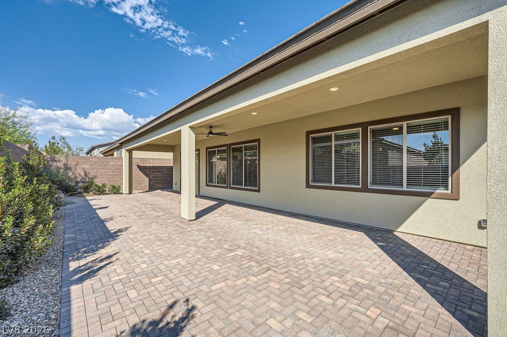 10049 Auburn Rose Avenue Property Photo 21