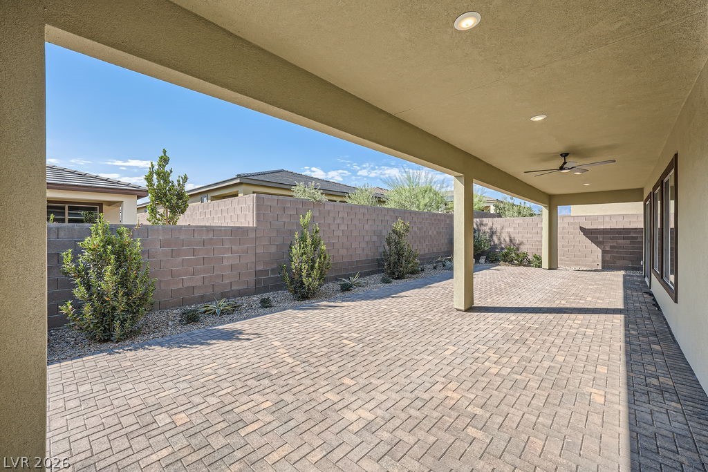 10049 Auburn Rose Avenue Property Photo 22