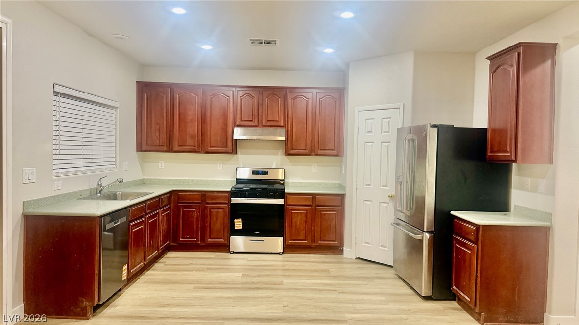154 La Padania Avenue Property Photo 14
