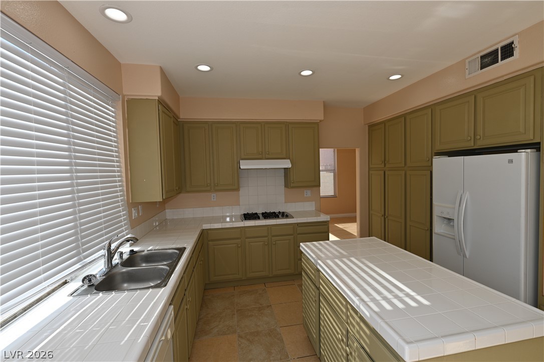 4711 Grand Ridge Court Property Photo 13