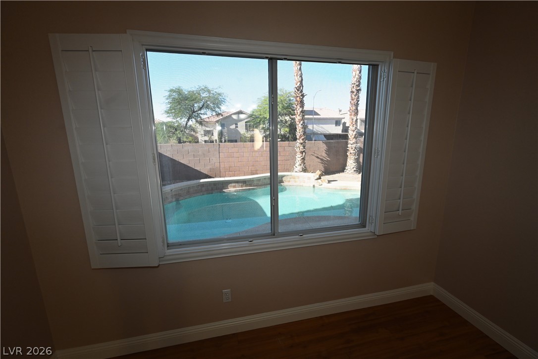 9931 Sierra Canyon Way Property Photo 4