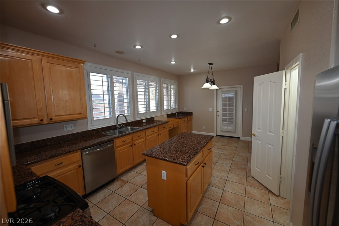 9931 Sierra Canyon Way Property Photo 6