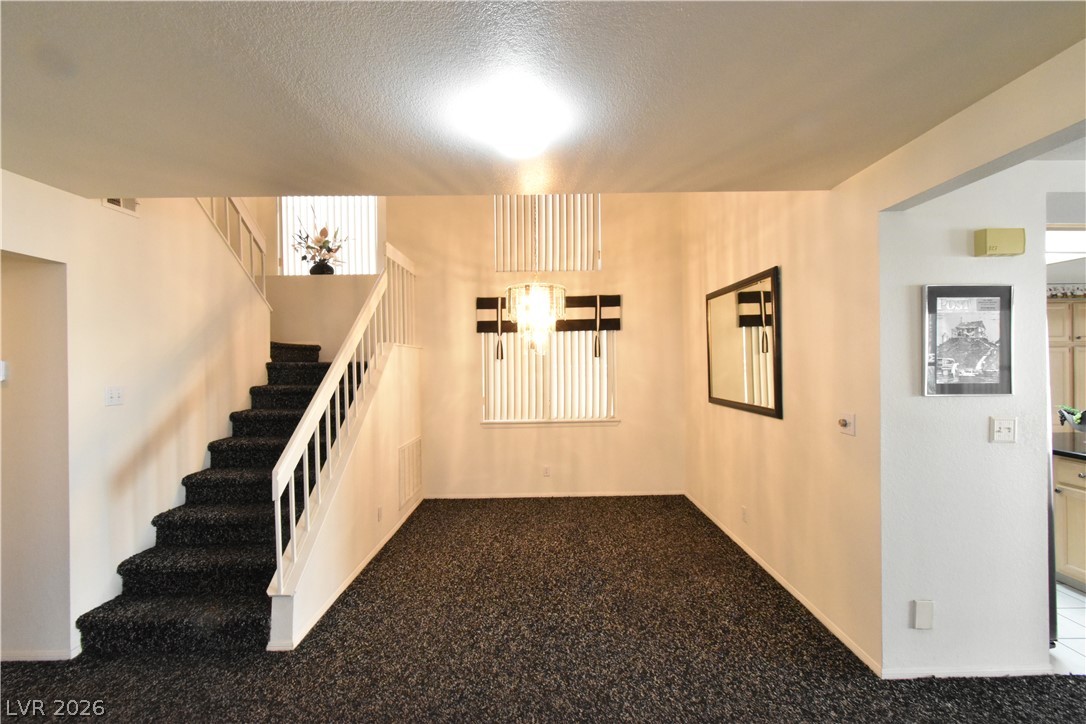 2425 Palm Shore Court Property Photo 12