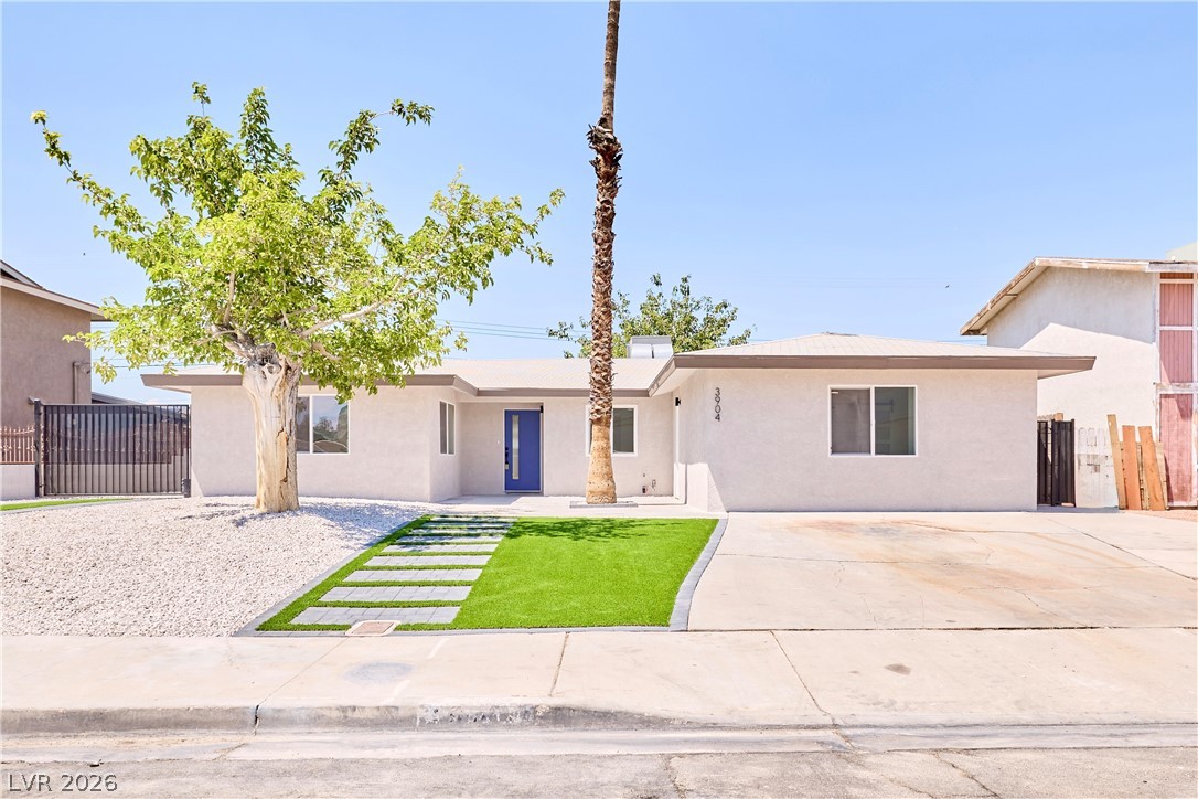 3904 El Camino Avenue Property Photo 1