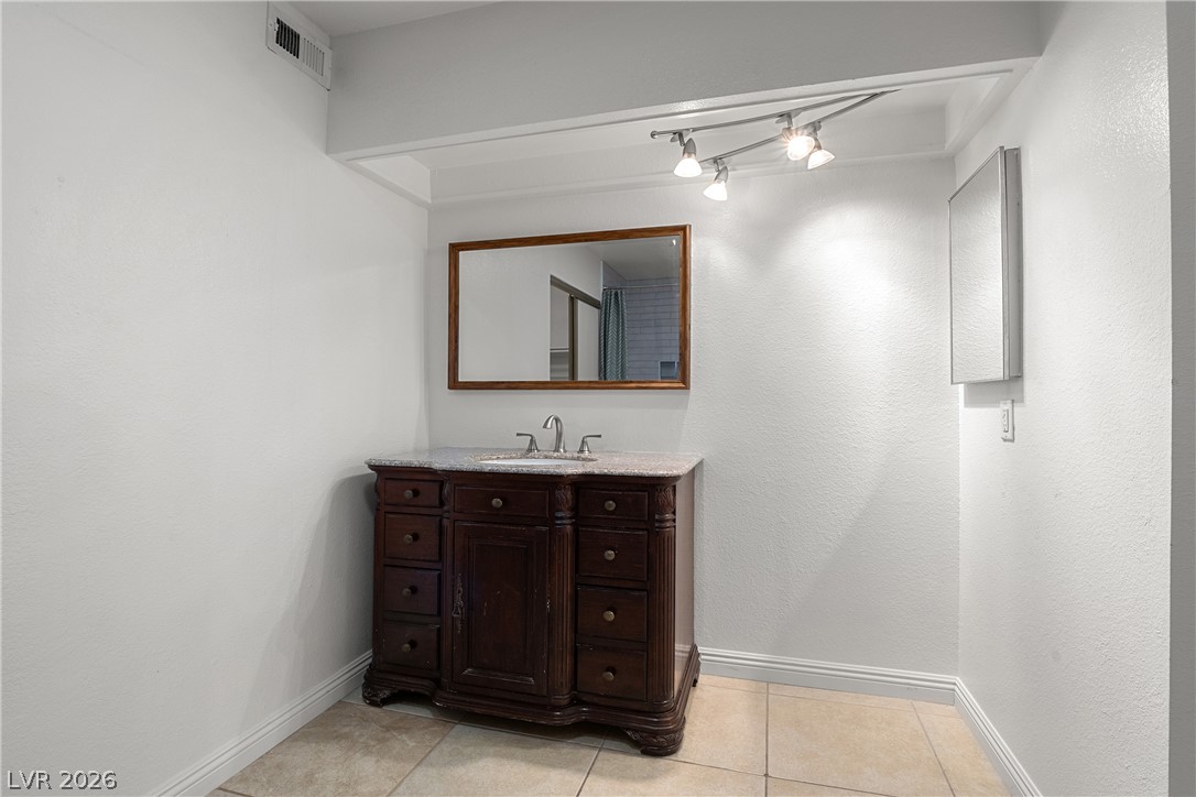 2674 San Martin Court Property Photo 16