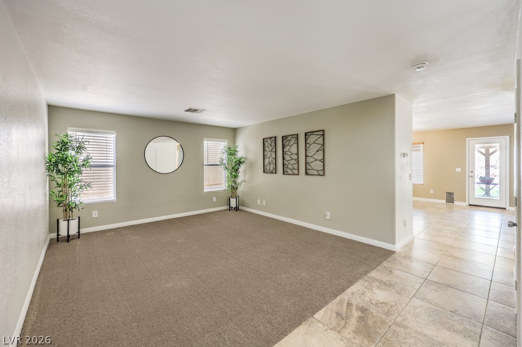 5016 Dancing Lights Avenue Property Photo 8