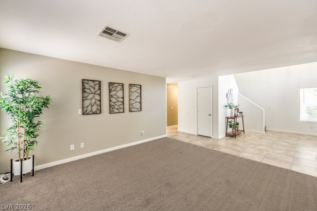 5016 Dancing Lights Avenue Property Photo 9