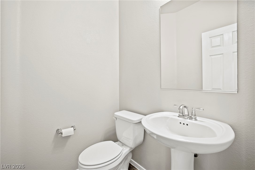 1140 Jesse Harbor Avenue Property Photo 18