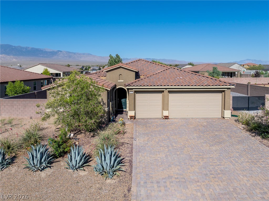 4920 Peppertree Street Property Photo 2