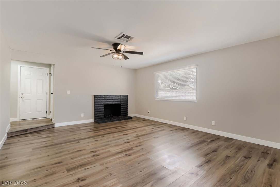 6401 Pawlow Avenue Property Photo 6