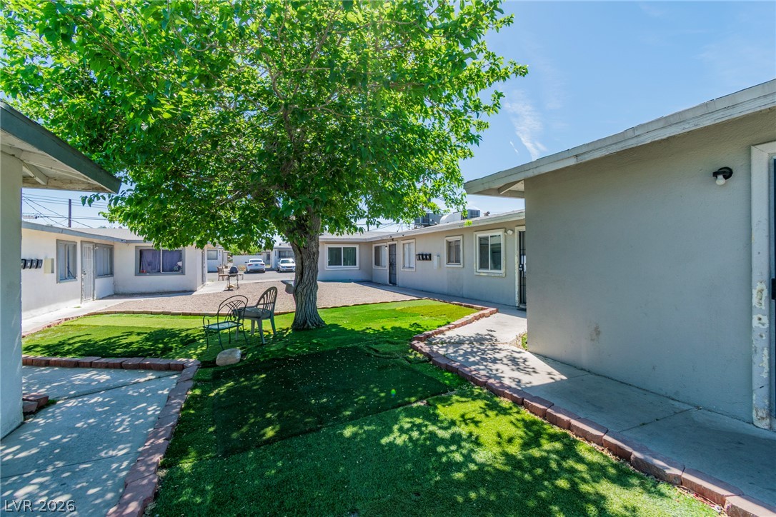 2508 East Mesquite Avenue Property Photo 6