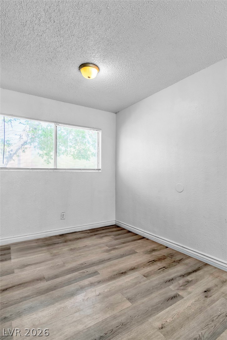 2508 East Mesquite Avenue Property Photo 8