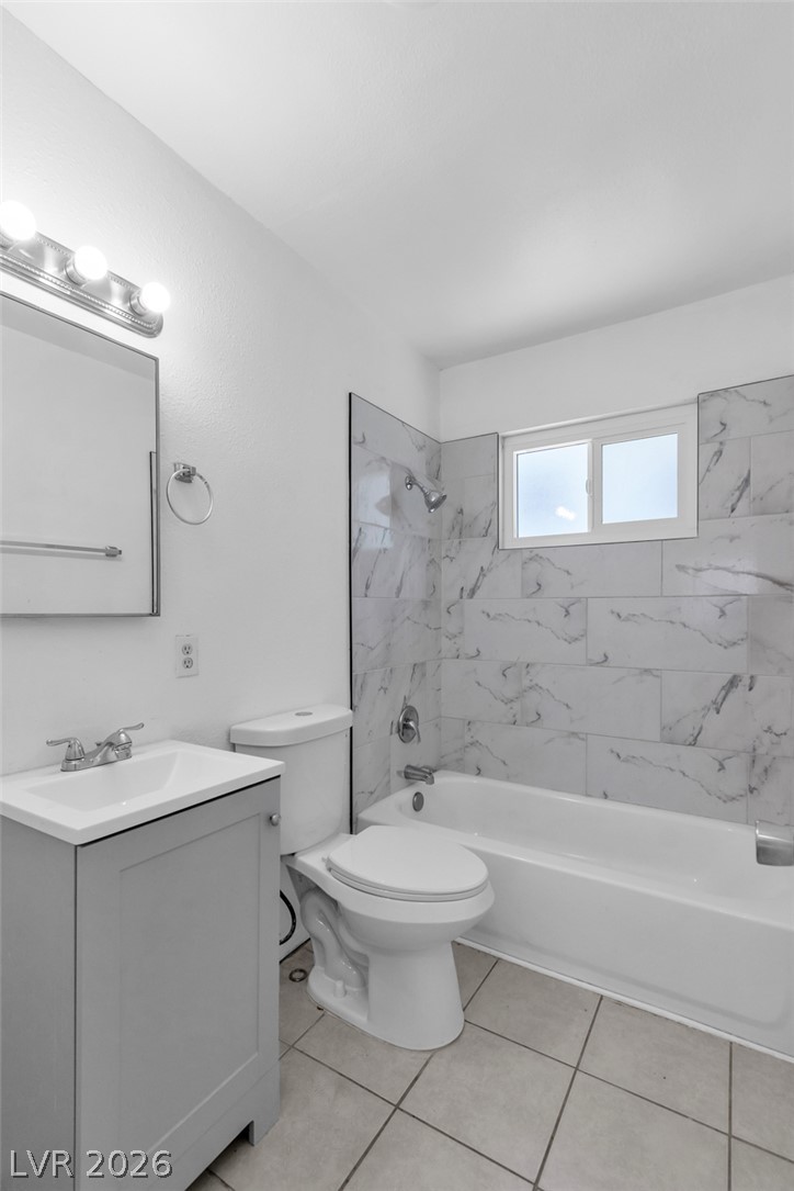 2508 East Mesquite Avenue Property Photo 56