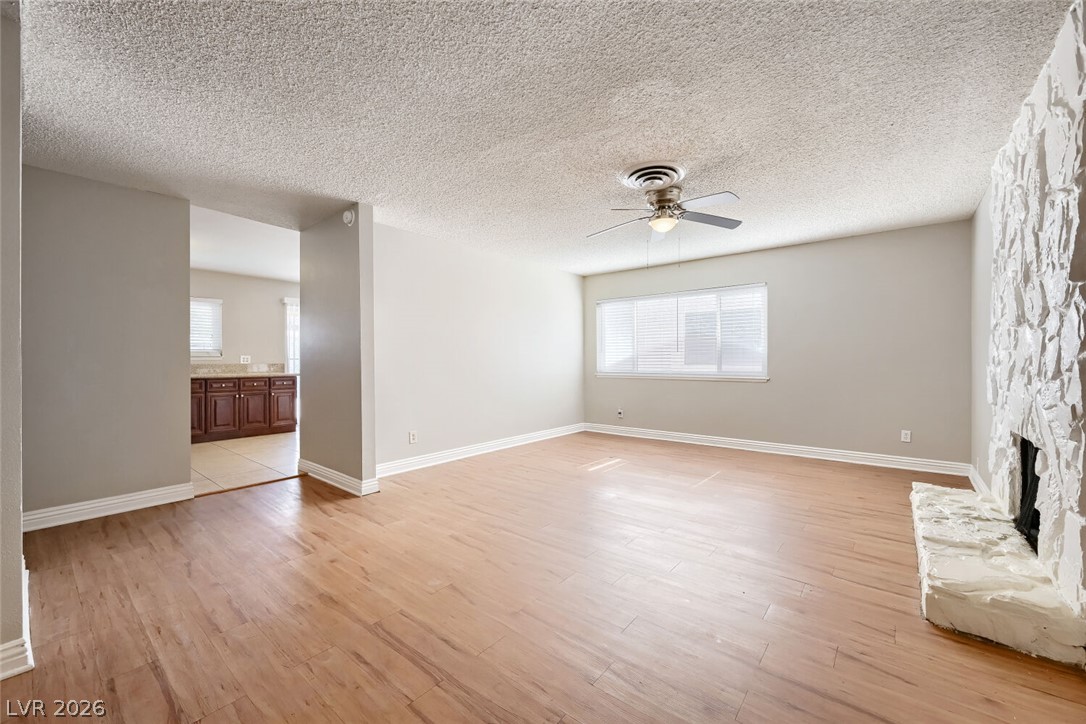 6321 Portola Road Property Photo 7