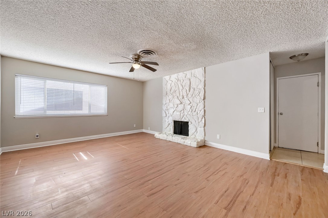 6321 Portola Road Property Photo 8
