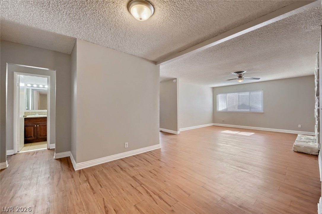 6321 Portola Road Property Photo 9