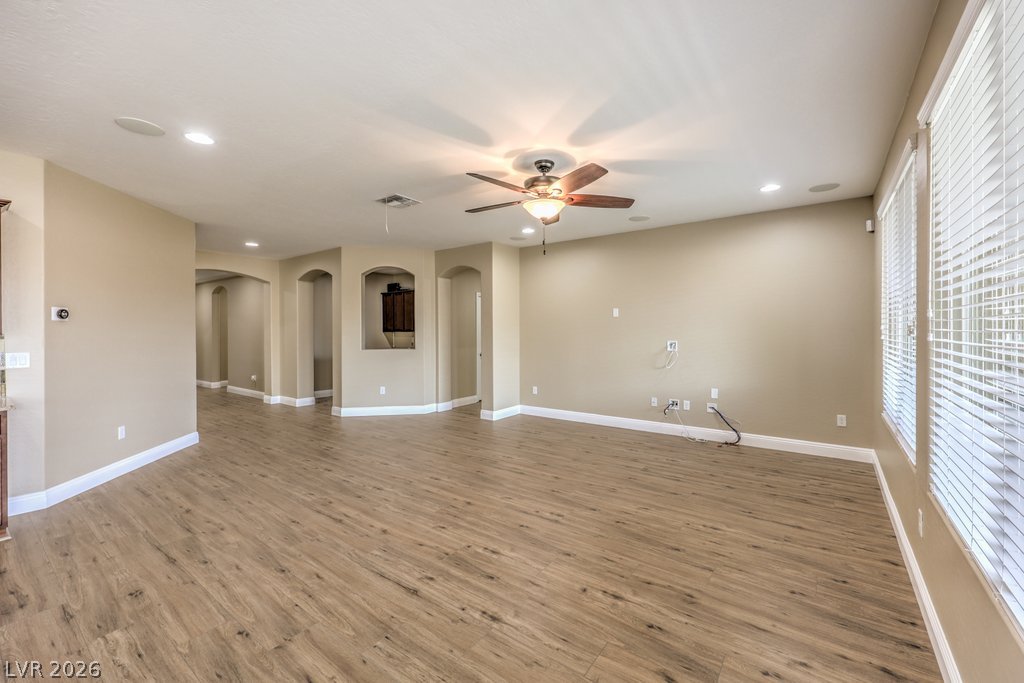 9476 Chandler Springs Avenue Property Photo 13
