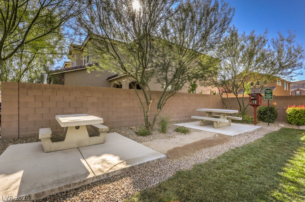 9476 Chandler Springs Avenue Property Photo 46