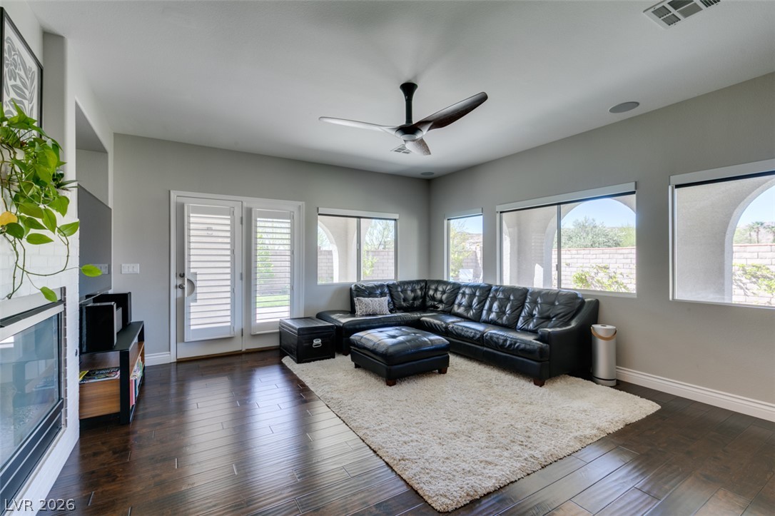 12161 Las Hurdes Avenue Property Photo 13
