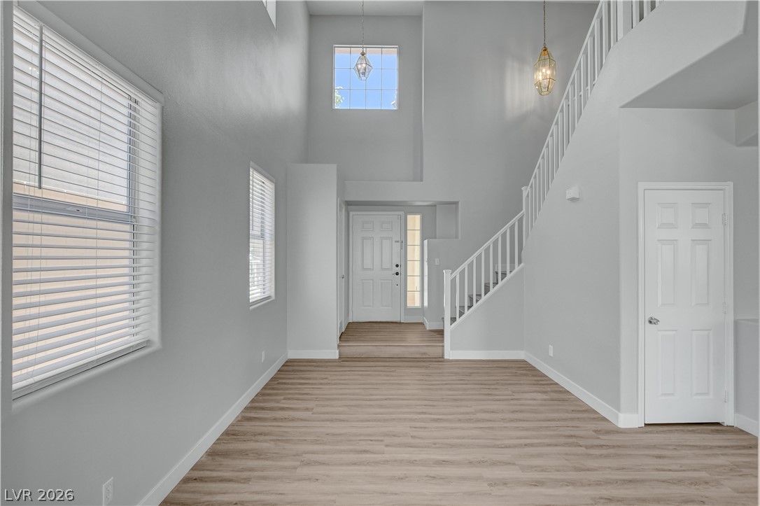 9737 Ravine Avenue Property Photo 11