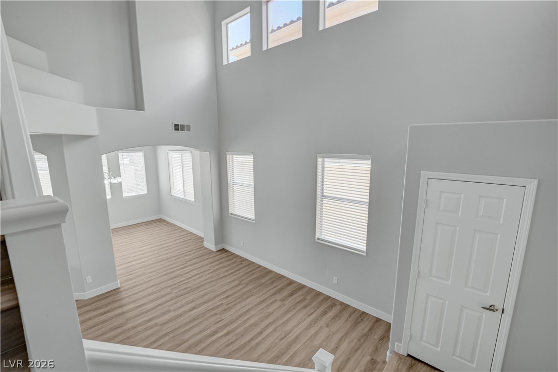 9737 Ravine Avenue Property Photo 32