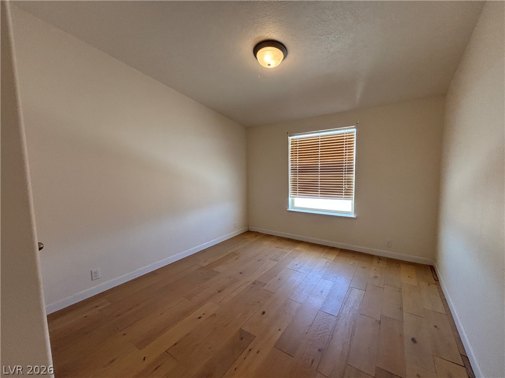 910 North Sawblade Circle Property Photo 16