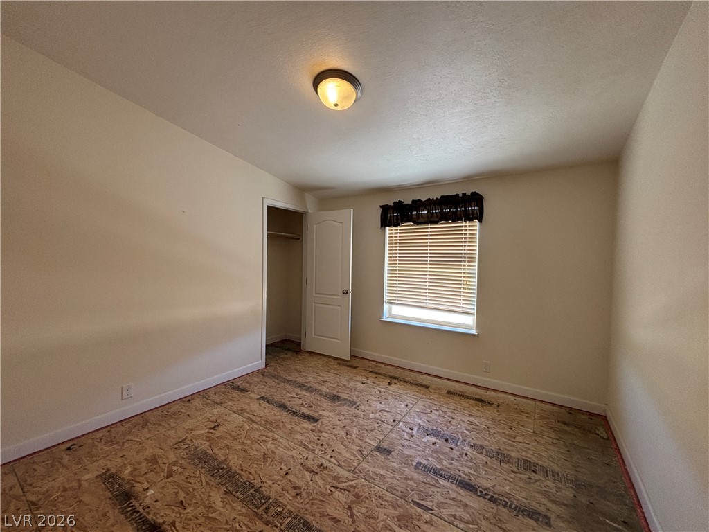 910 North Sawblade Circle Property Photo 17