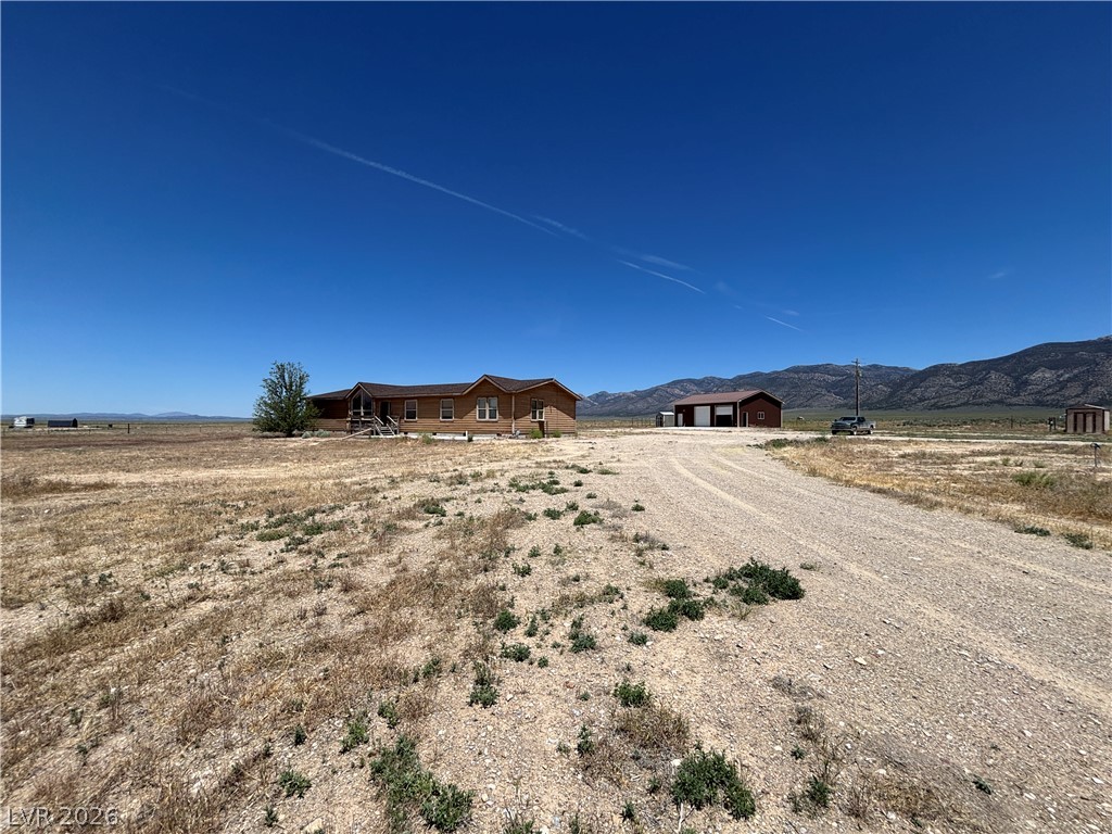 910 North Sawblade Circle Property Photo 32
