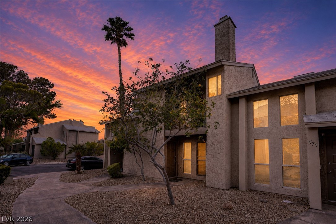 573 Sellers Place Property Photo 1