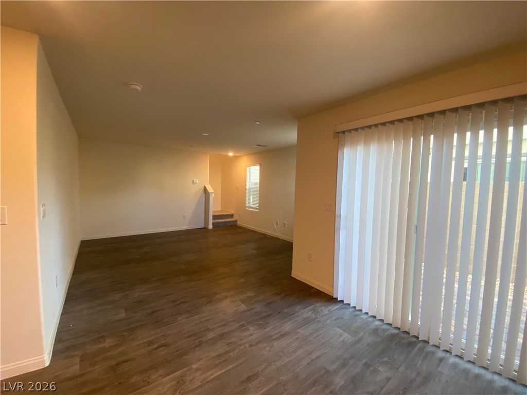 6882 Magenta Moon Street Property Photo 5