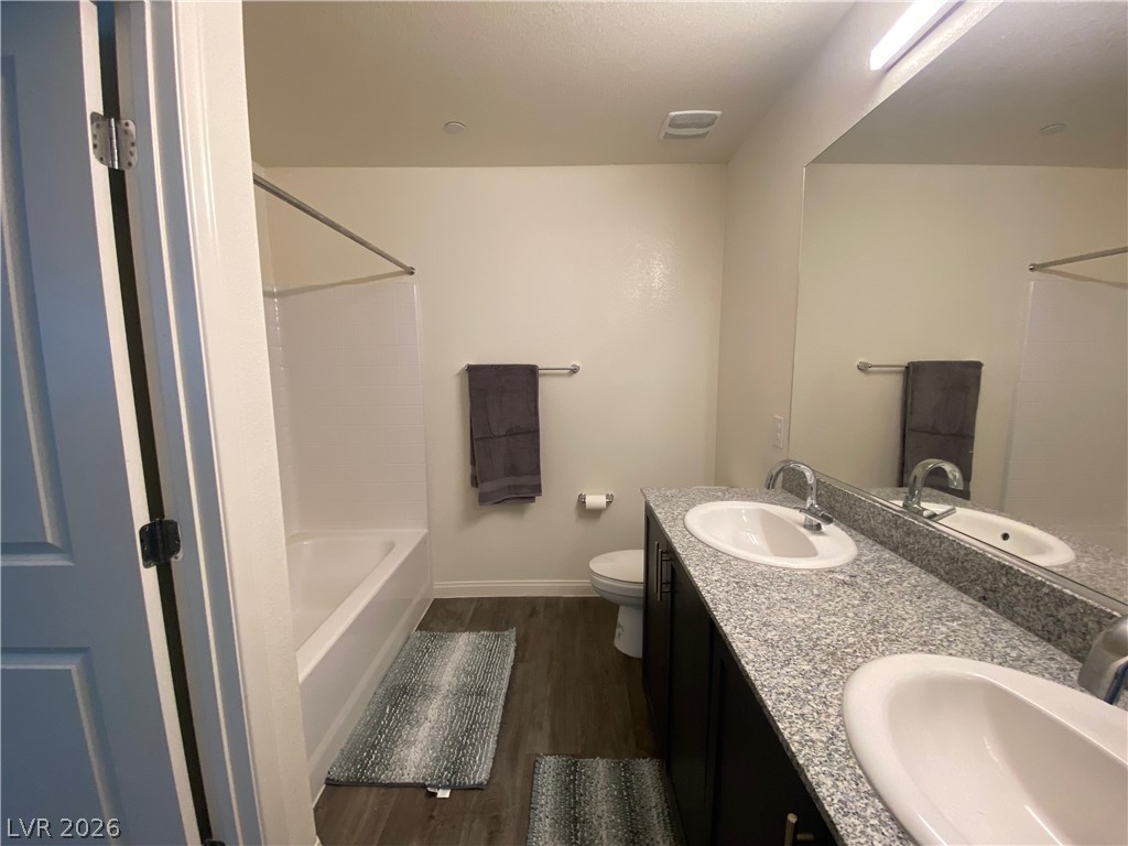 6882 Magenta Moon Street Property Photo 16