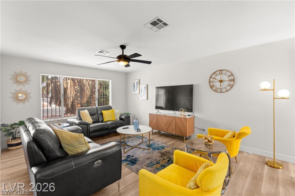 3839 Boca Chica Avenue Property Photo 10