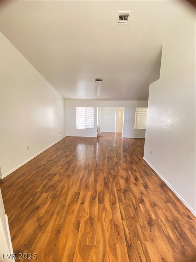 9012 Starmount Drive Property Photo 2