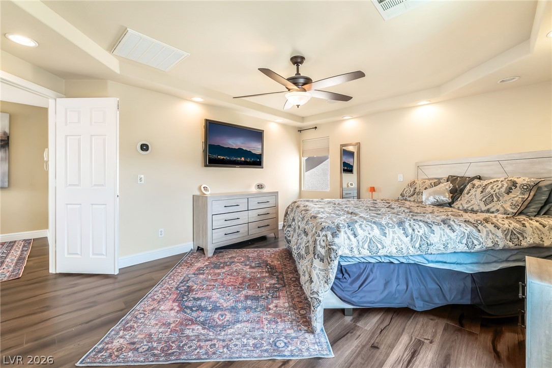 6877 Philharmonic Avenue Property Photo 16