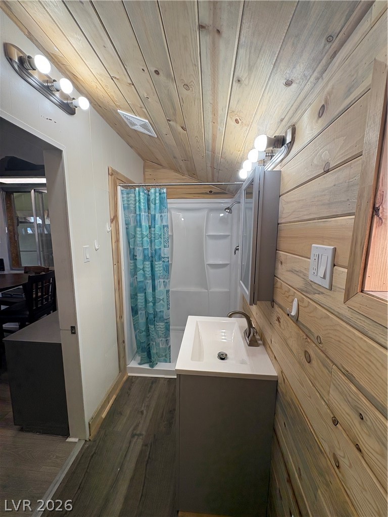 95 Eureka Street Property Photo 6
