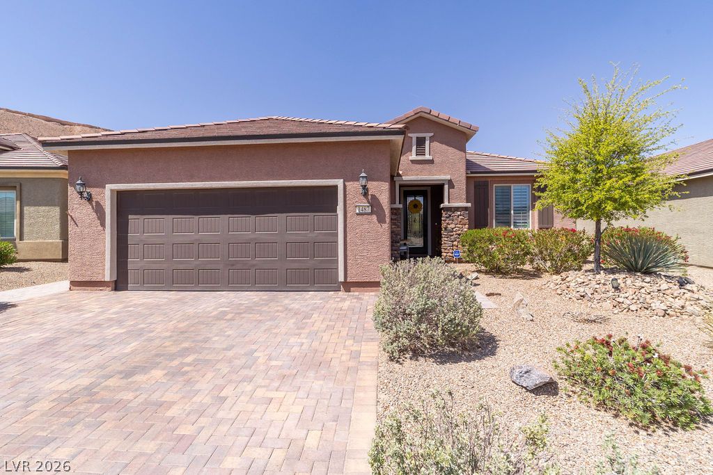 1487 Rainbow Bend Property Photo 1