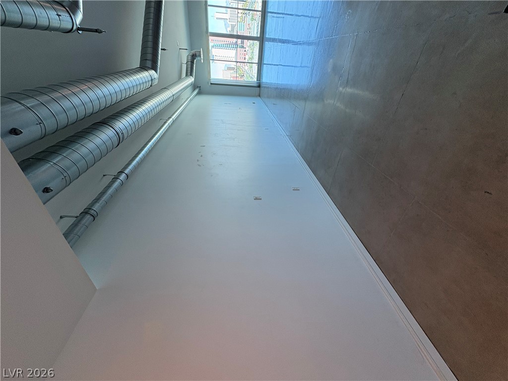 200 Hoover Avenue 1010 Property Photo 12