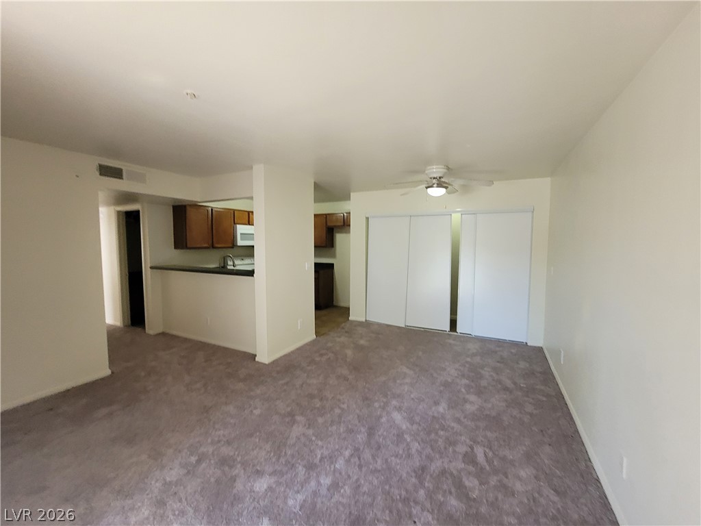 2121 Blue Breeze Drive 102 Property Photo 3