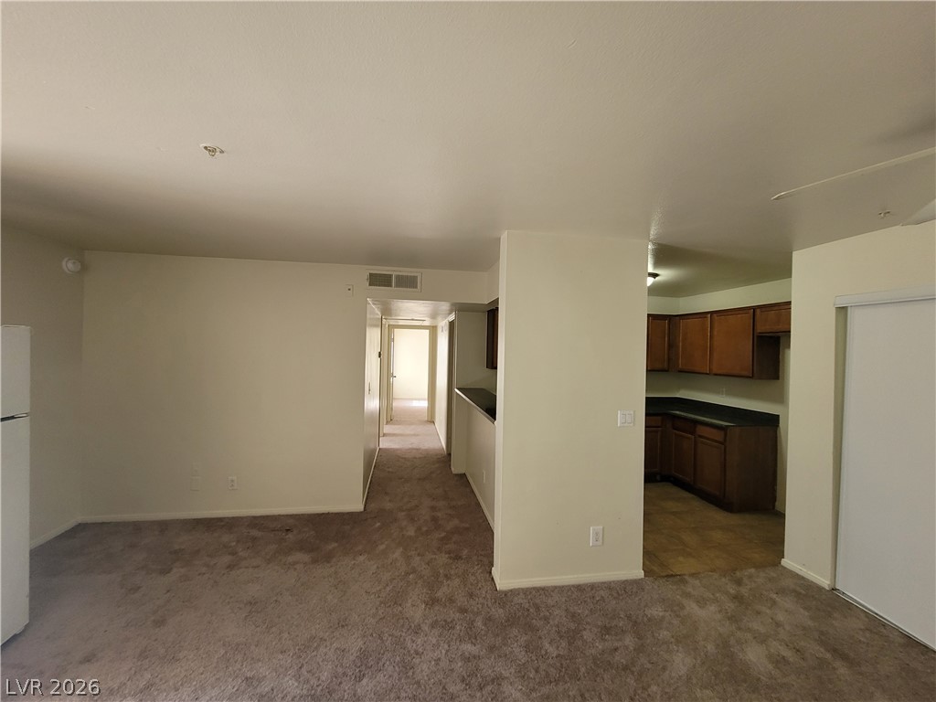 2121 Blue Breeze Drive 102 Property Photo 4